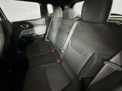 2023 Jeep Compass - Photo 24