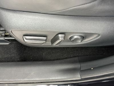 2024 Toyota RAV4 - Photo 21
