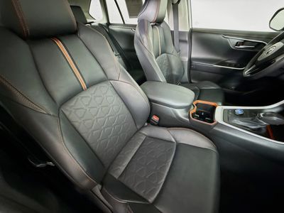 2024 Toyota RAV4 - Photo 31