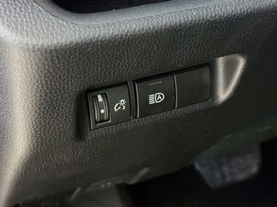 2024 Toyota RAV4 - Photo 8