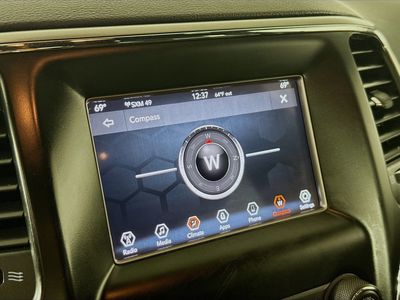 2019 Jeep Grand Cherokee - Photo 12