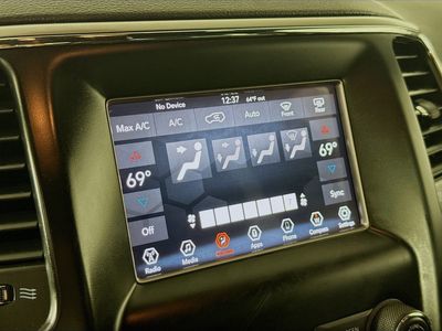 2019 Jeep Grand Cherokee - Photo 16