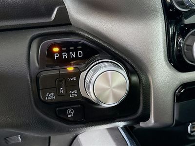 2024 Dodge Ram 1500 — photo 17 view
