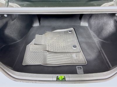 2025 Toyota Camry - Photo 29