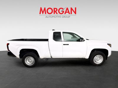 2025 Toyota Tacoma - Photo 2