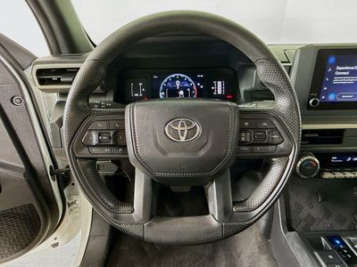 2025 Toyota Tacoma - Photo 9