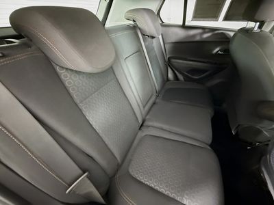 2020 Chevrolet Trax - Photo 29