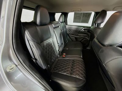 2022 Mitsubishi Outlander - Photo 32