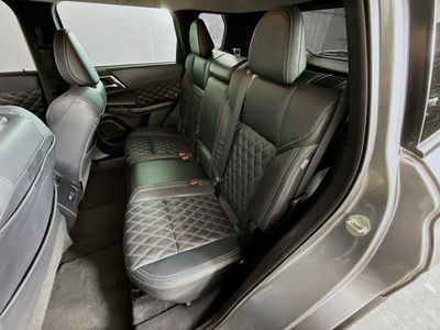 2022 Mitsubishi Outlander - Photo 26