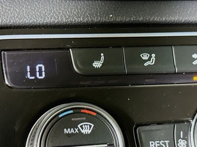 2023 Volkswagen Atlas - Photo 21
