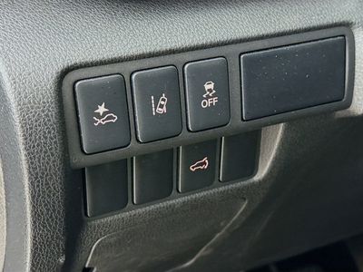 2024 Mitsubishi Eclipse Cross - Photo 8