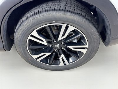 2024 Mitsubishi Eclipse Cross - Photo 34