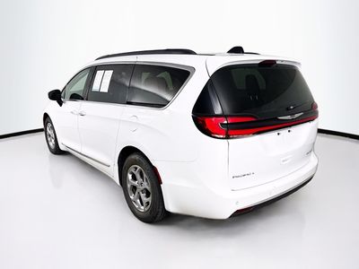 2023 Chrysler Pacifica - Photo 29