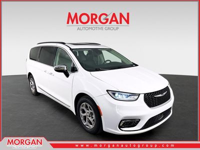 2023 Chrysler Pacifica - Photo 1