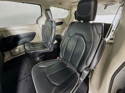 2023 Chrysler Pacifica - Photo 27