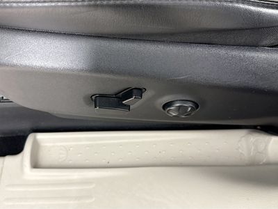 2023 Chrysler Pacifica - Photo 21