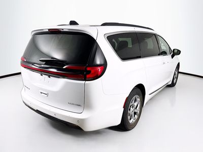 2023 Chrysler Pacifica - Photo 31