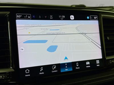 2023 Chrysler Pacifica - Photo 12