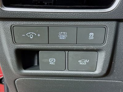 2025 Hyundai Sonata Hybrid - Photo 8