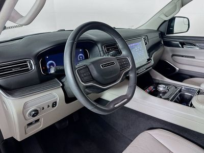 2022 Jeep Wagoneer - Photo 7