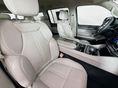 2022 Jeep Wagoneer - Photo 34