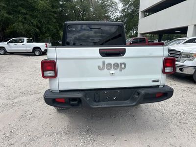 2023 Jeep Gladiator - Photo 39