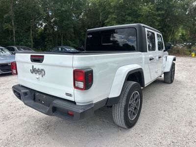 2023 Jeep Gladiator - Photo 42