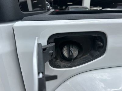 2023 Jeep Gladiator - Photo 35