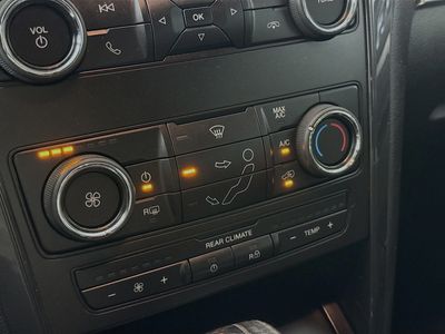 2018 Ford Explorer - Photo 14