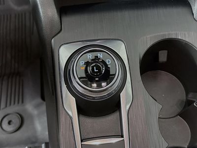 2025 Ford Escape Plug-In Hybrid - Photo 58