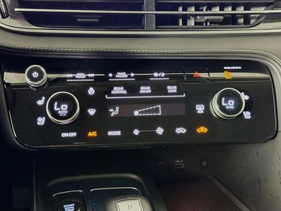 2023 INFINITI QX60 - Photo 16
