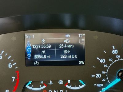 2022 Ford Escape - Photo 11