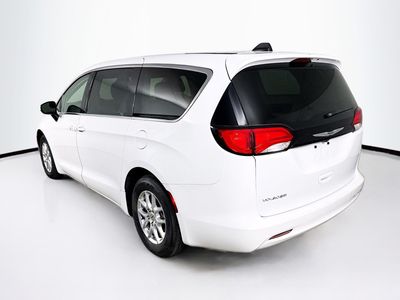2023 Chrysler Voyager - Photo 27