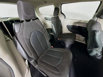 2023 Chrysler Voyager - Photo 32