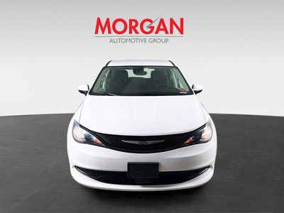 2023 Chrysler Voyager - Photo 3
