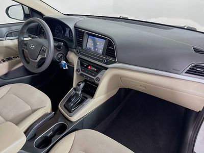 2018 Hyundai Elantra - Photo 31
