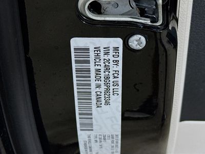 2023 Chrysler Pacifica - Photo 35