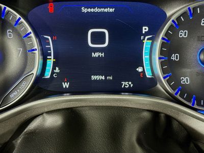 2023 Chrysler Pacifica - Photo 11