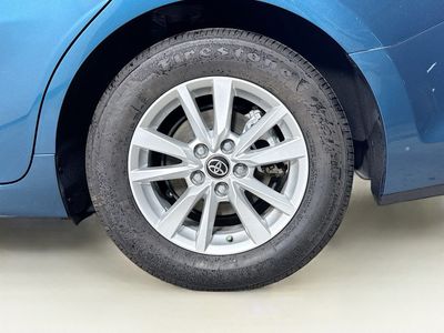2025 Toyota Camry - Photo 32
