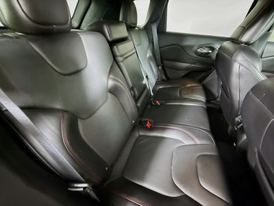 2019 Jeep Cherokee - Photo 31