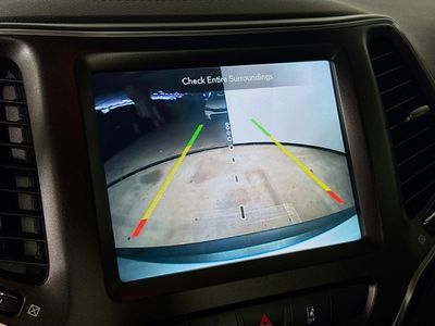 2019 Jeep Cherokee - Photo 13