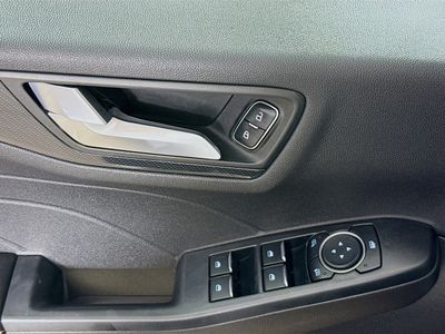 2024 Ford Escape - Photo 17