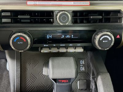 2025 Toyota Tacoma - Photo 16