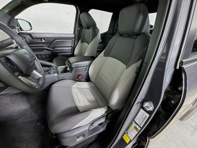2025 Toyota Tacoma - Photo 22