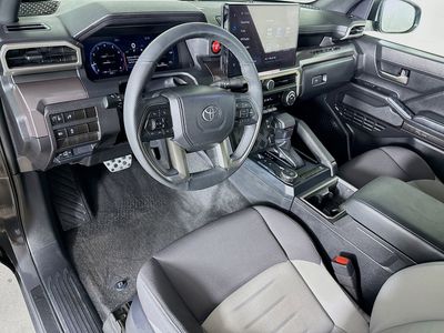 2025 Toyota Tacoma - Photo 7