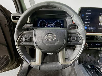 2025 Toyota Tacoma - Photo 9