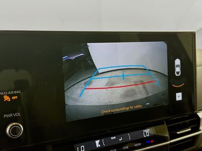 2025 Toyota Sienna - Photo 13