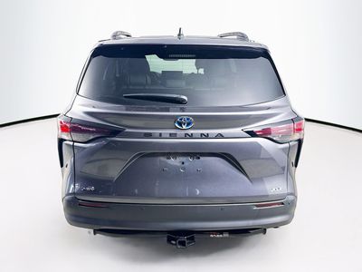 2025 Toyota Sienna - Photo 30