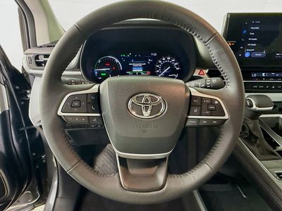 2025 Toyota Sienna - Photo 9