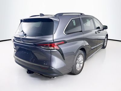 2025 Toyota Sienna - Photo 31
